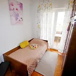Apartment Suzi Valdebek