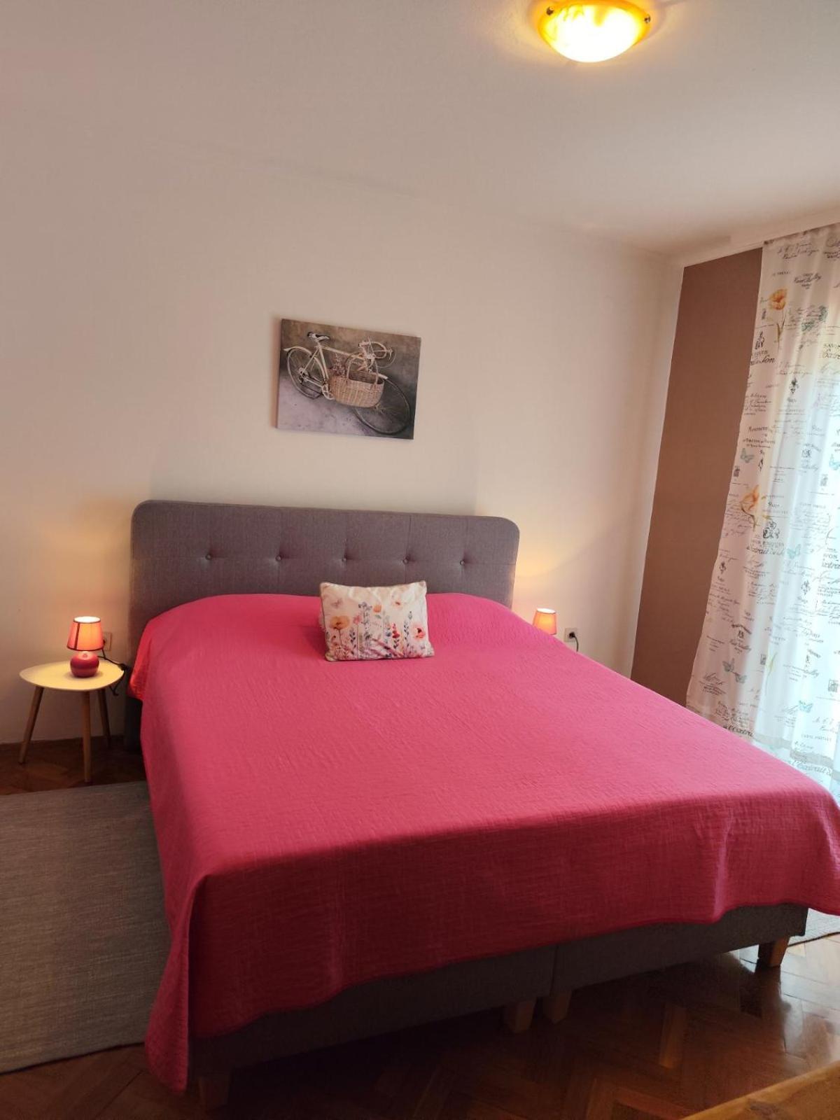 Apartment Suzi Valdebek *